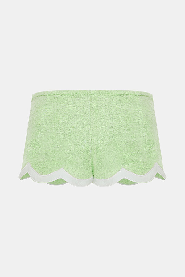 GREEN SHORTS 2