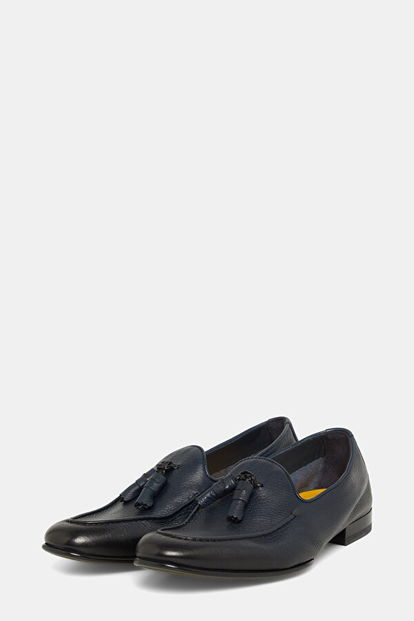 PÜSKÜLLÜ DERİ LOAFER 2