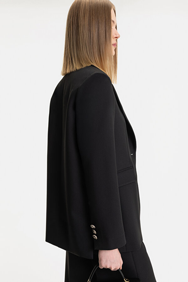 BLACK JACKET 7