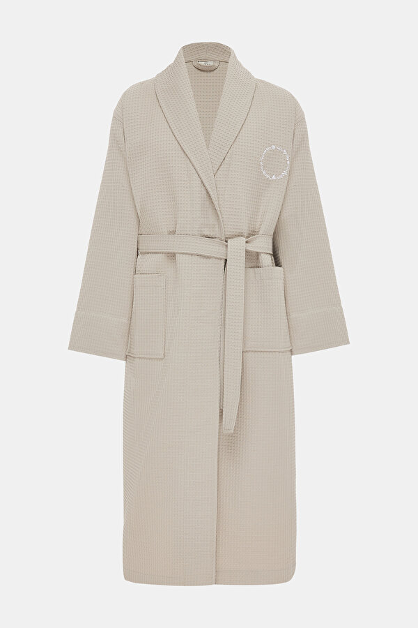 BATHROBE