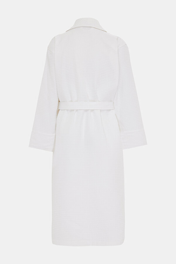 BATHROBE 2