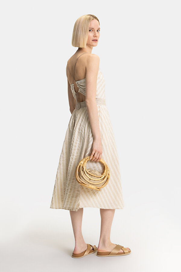 ECRU SLEEVELESS SUSPENDER DRESS 2
