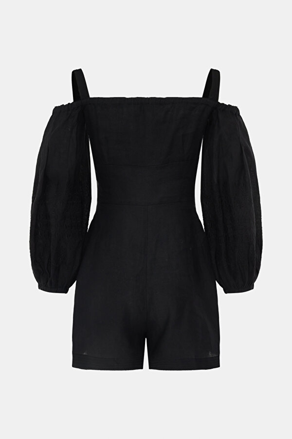 WHITE STRAPLESS SLEEVELESS SUSPENDER JUMPSUIT 2