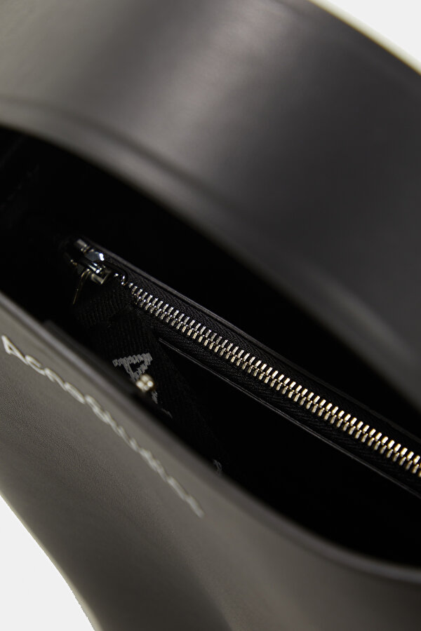 BLACK BAG 6
