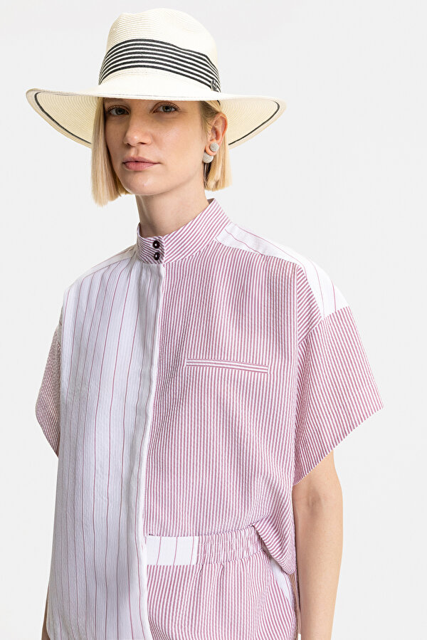 RED SHORT SLEEVE SHIRT 6