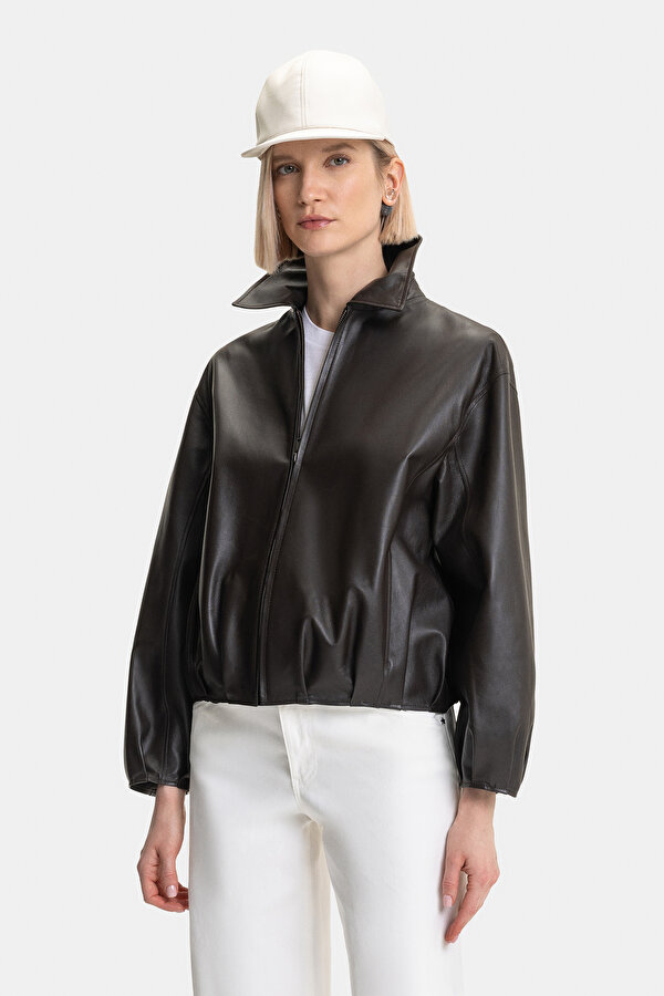BROWN JACKET