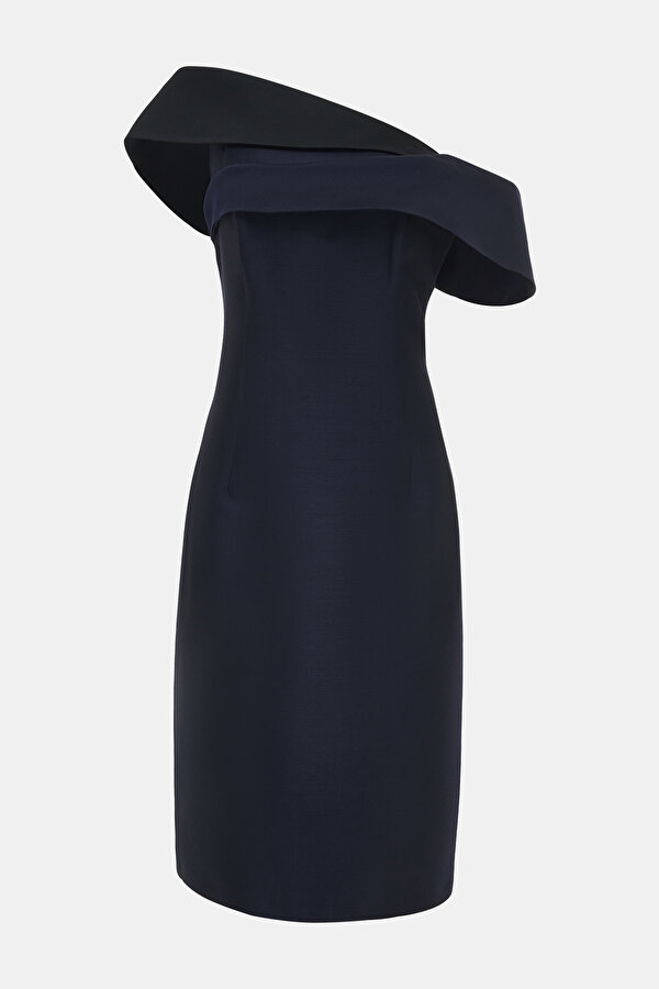 BLACK SLEEVELESS ABOVE THE KNEE DRESS 6