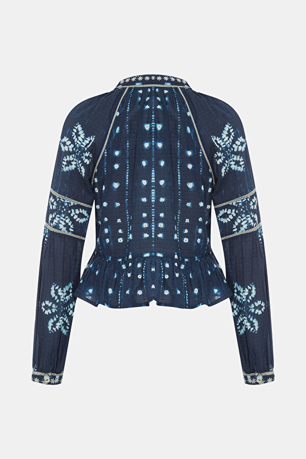 BLUE BLOUSE 2