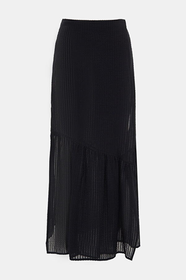 BLACK SKIRT