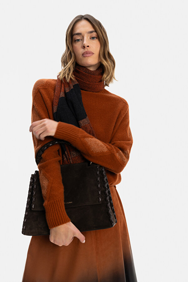 BRICK UPRIGHT COLLAR TRICOT 6