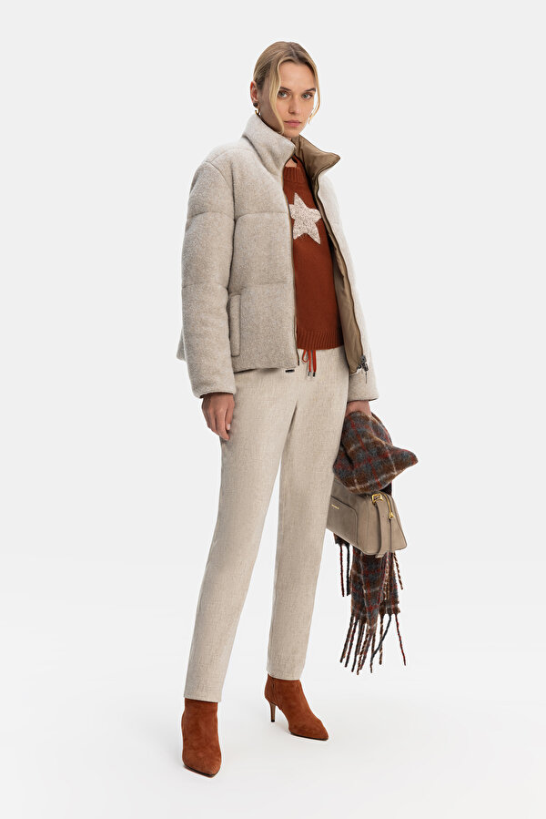 BEIGE SKINNY LEG TROUSERS