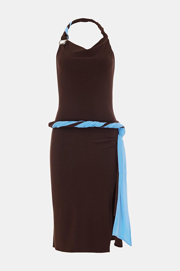 BROWN DRESS