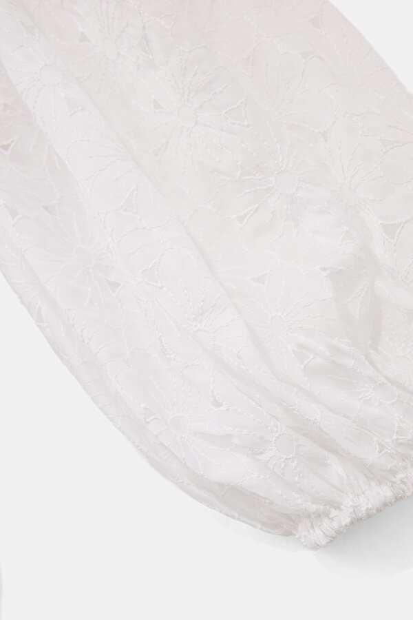 WHITE ONE SHOULDER BLOUSE 7