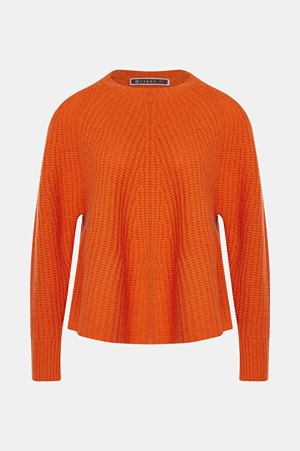 ORANGE UPRIGHT COLLAR TRICOT 2