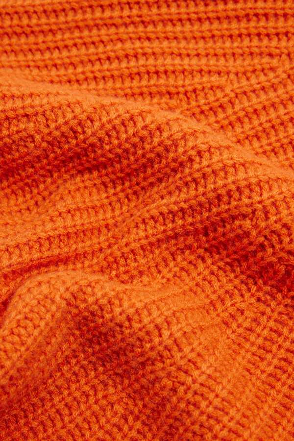 ORANGE UPRIGHT COLLAR TRICOT 6