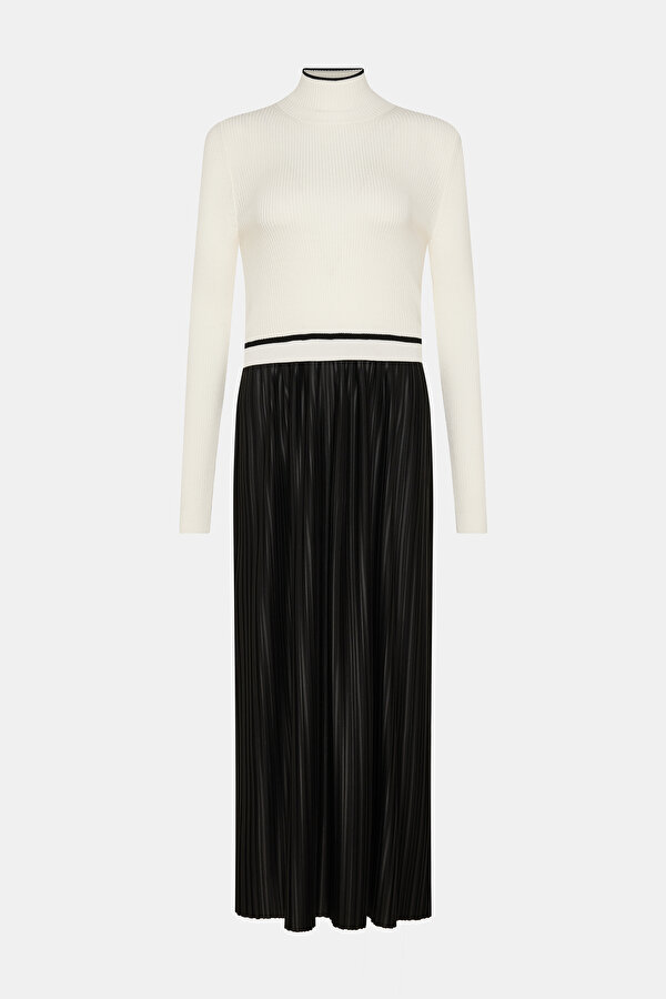 BLACK LONG SLEEVE DRESS 7