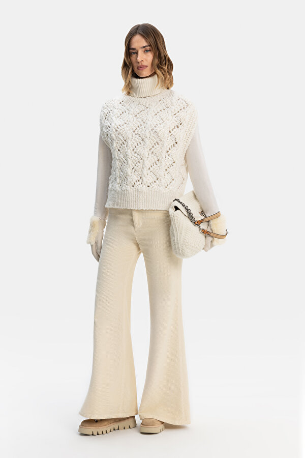 ECRU TEXTURED WIDE LEG TROUSERS