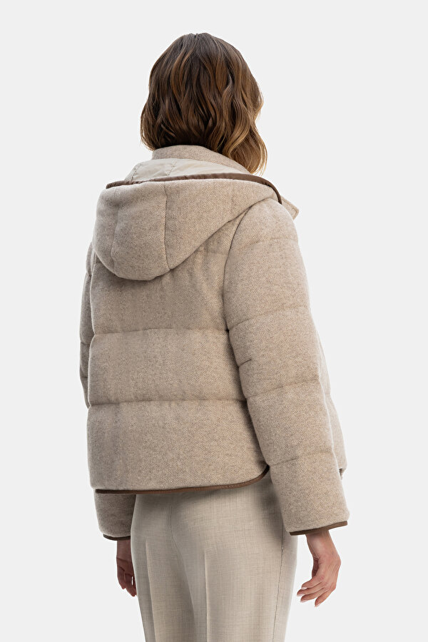 BEIGE WOOL COAT 2