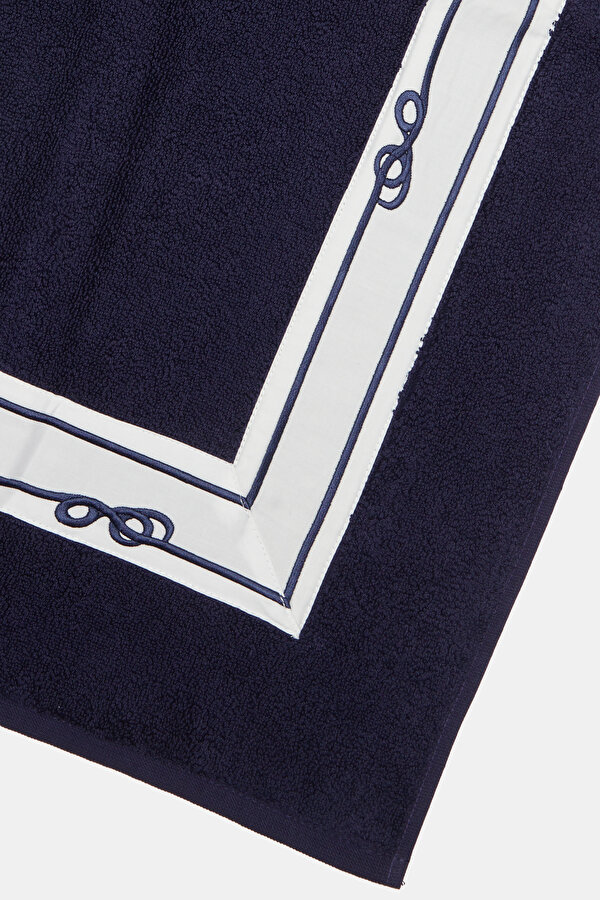 TOWEL 2