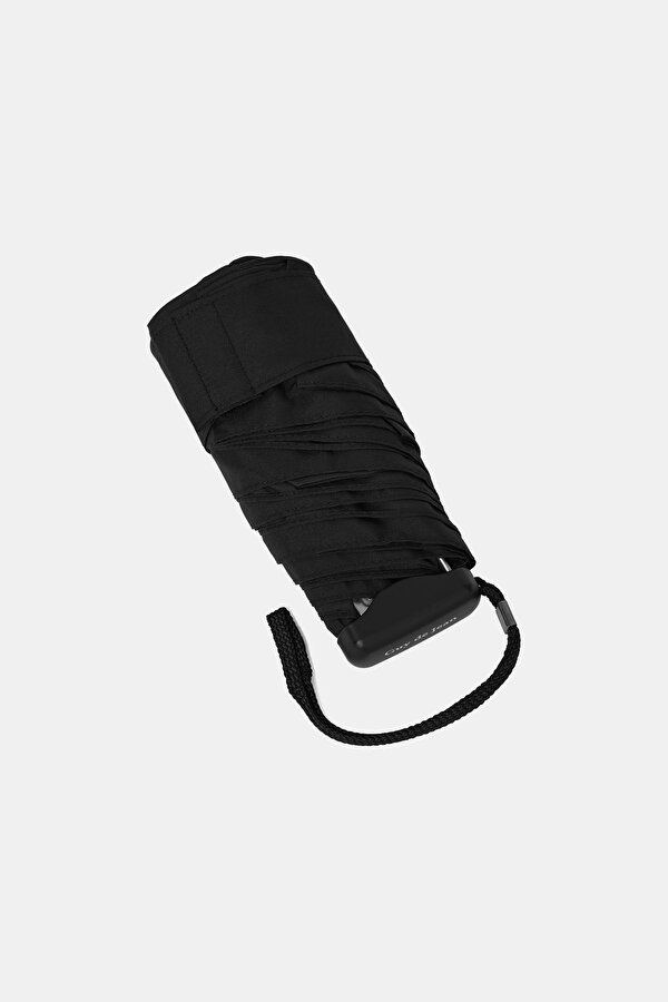 BLACK UMBRELLA 6