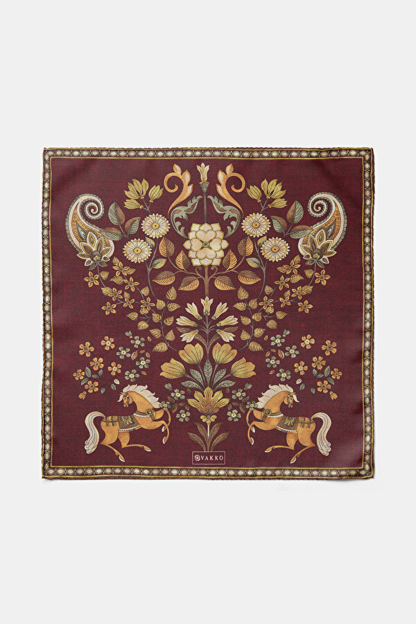 POCKET SQUARE