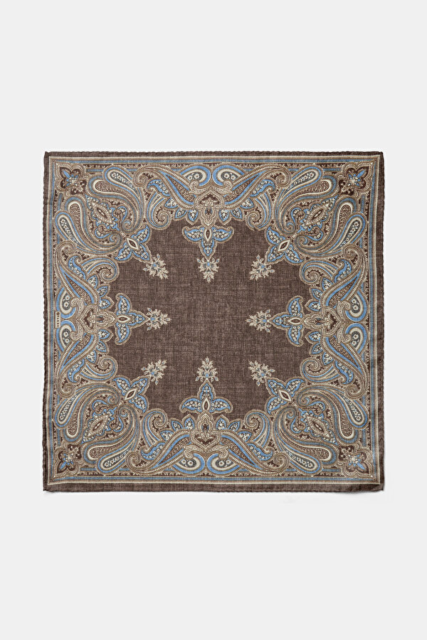 POCKET SQUARE