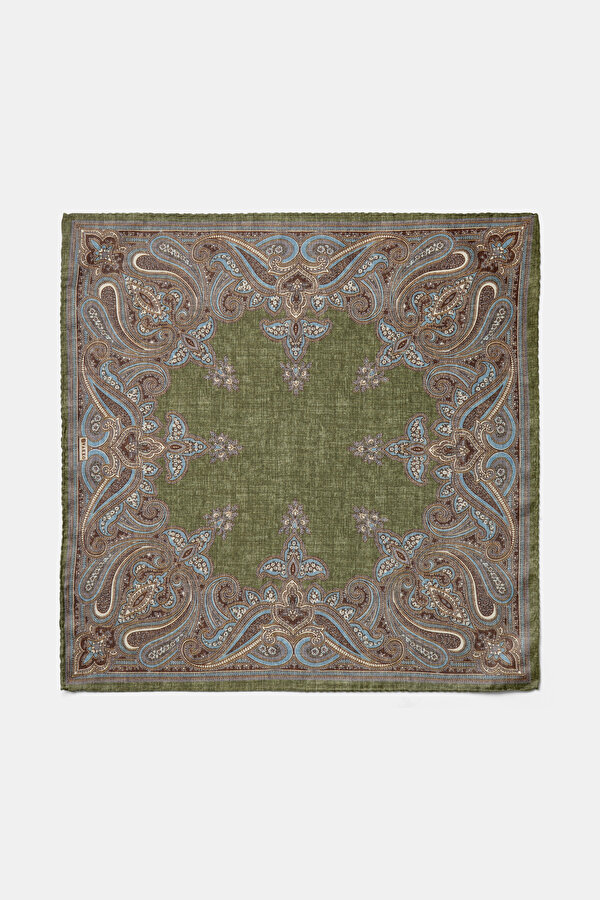 POCKET SQUARE