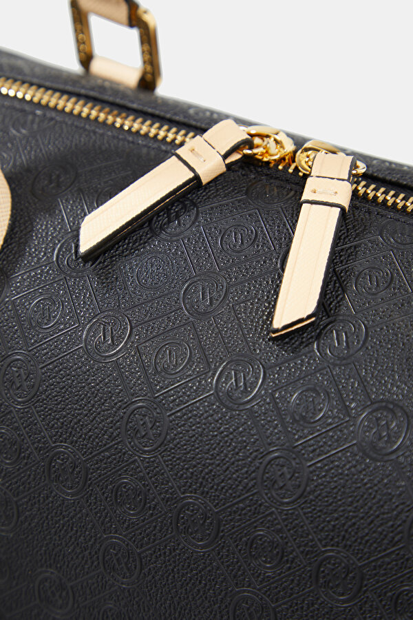 WHITE MONOGRAM BAG 6