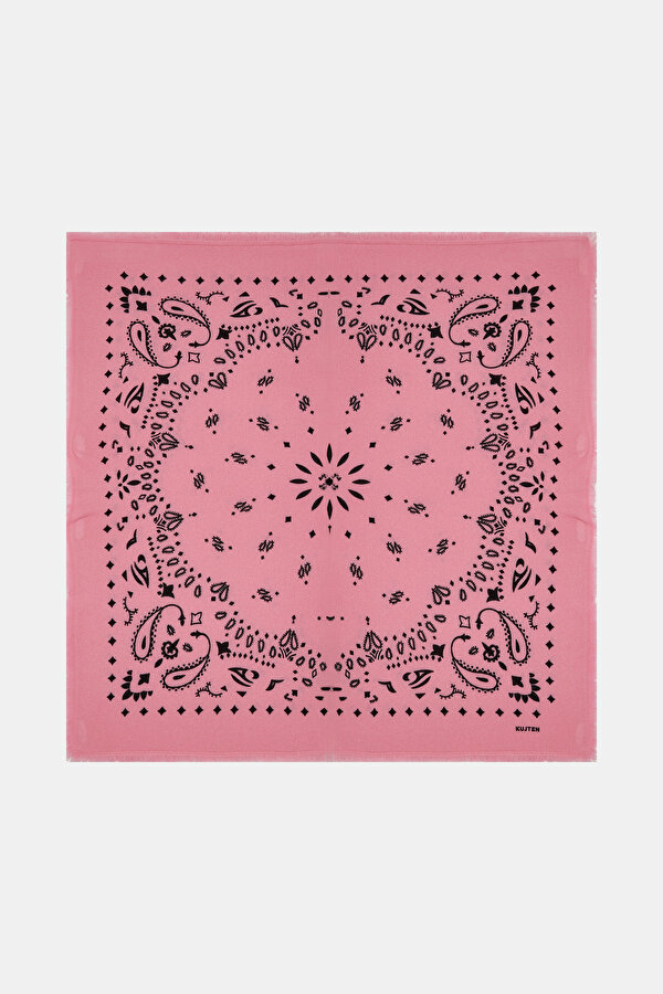 PEMBE DESENLİ EŞARP