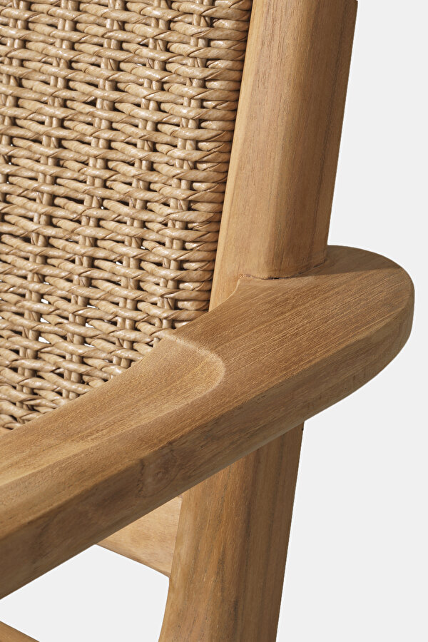 CHAIR 6