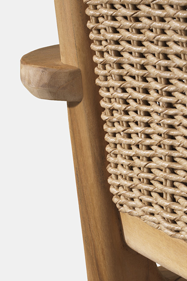 CHAIR 7