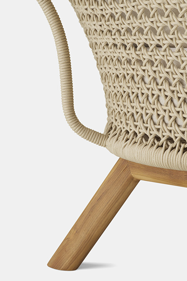 CHAIR 7